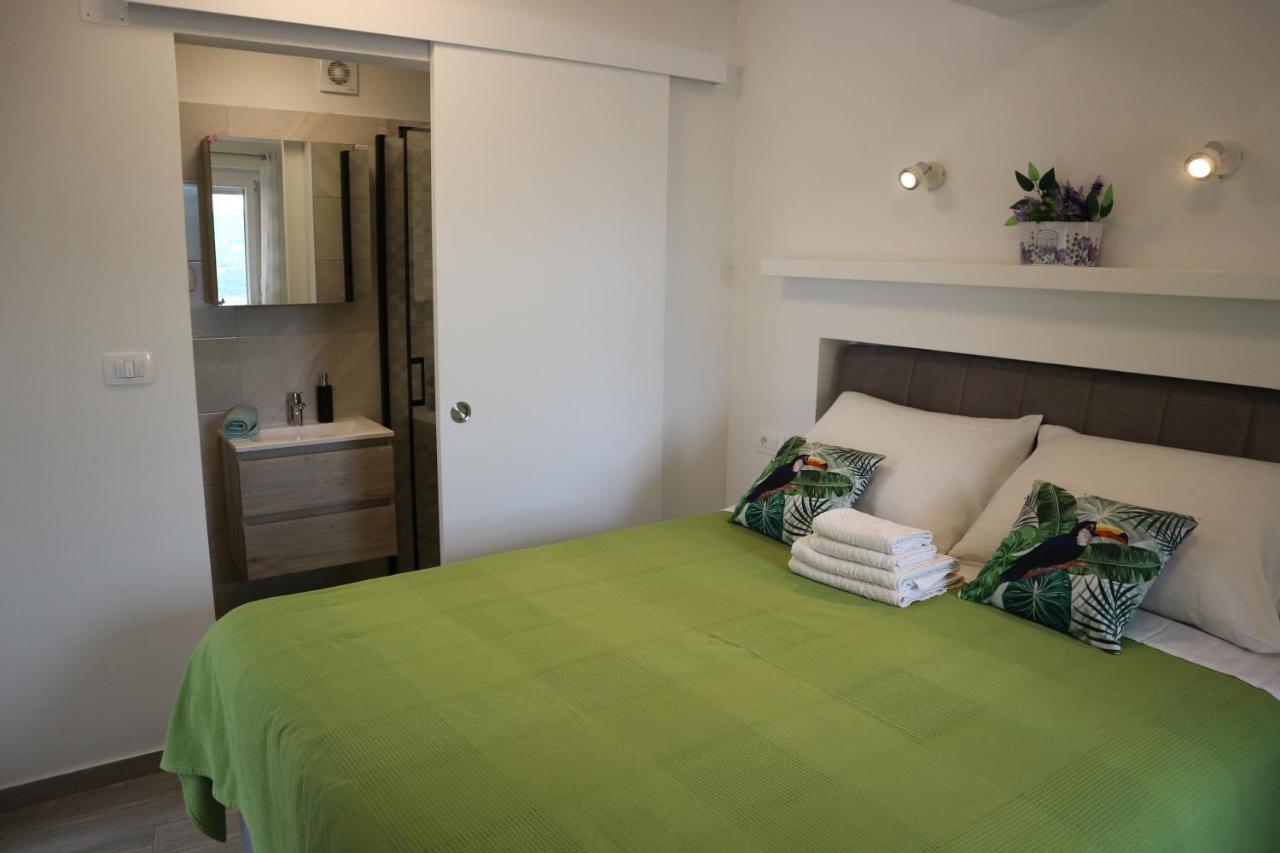 Apartments Komel Опатия Екстериор снимка