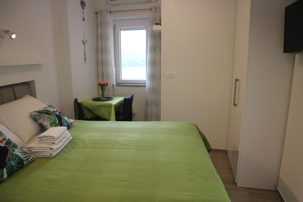 Apartments Komel Опатия Екстериор снимка