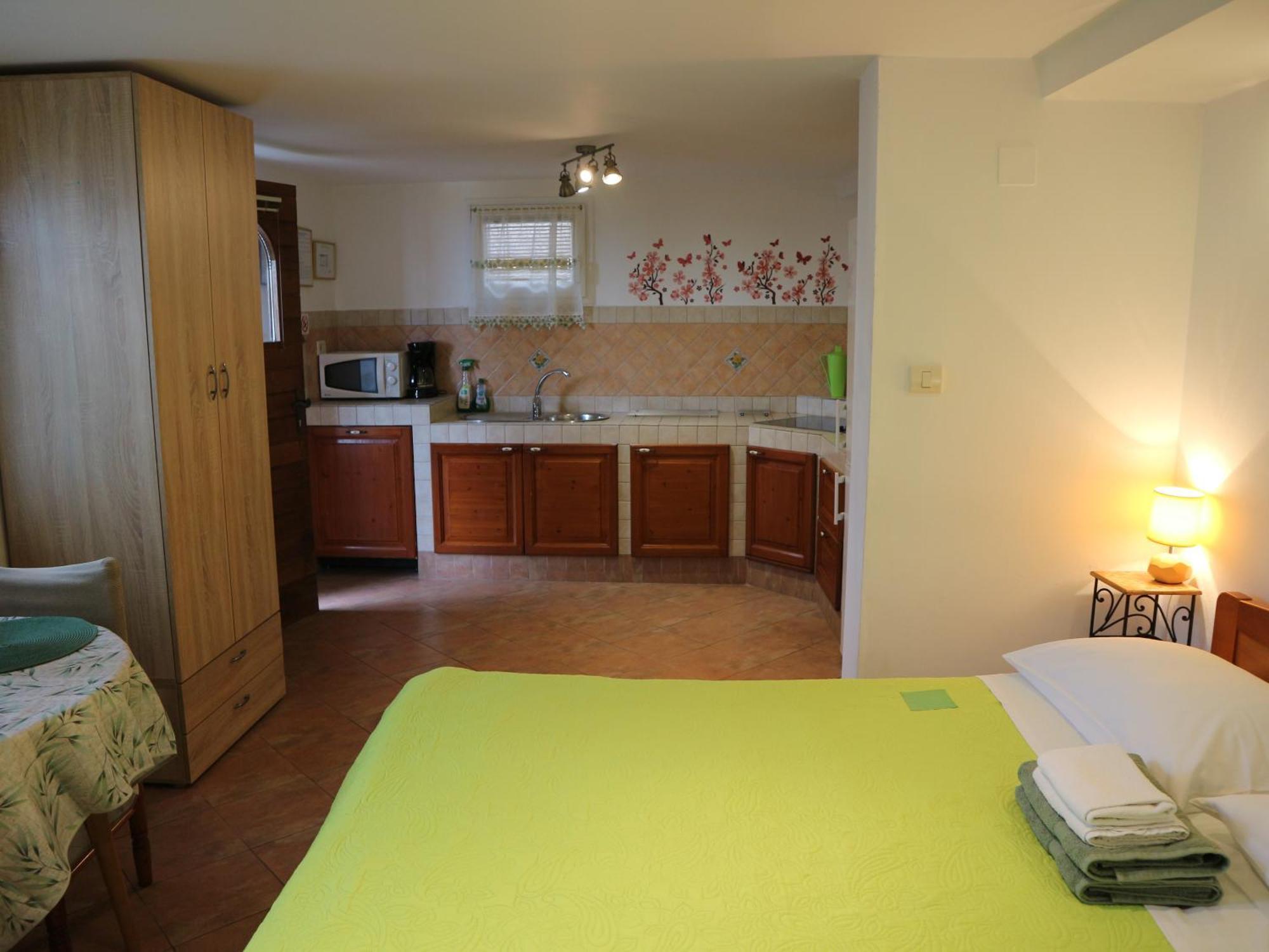 Apartments Komel Опатия Екстериор снимка