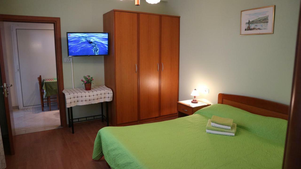 Apartments Komel Опатия Екстериор снимка
